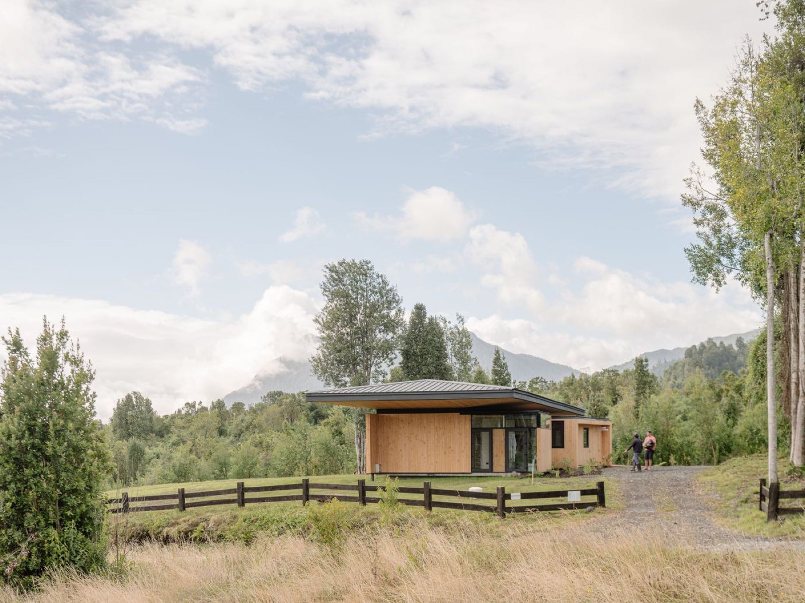 CASA EN ENSENADA, Ensenada, Puerto Varas — obra de Paralelo Transversal, arquitectura en Chile (3)