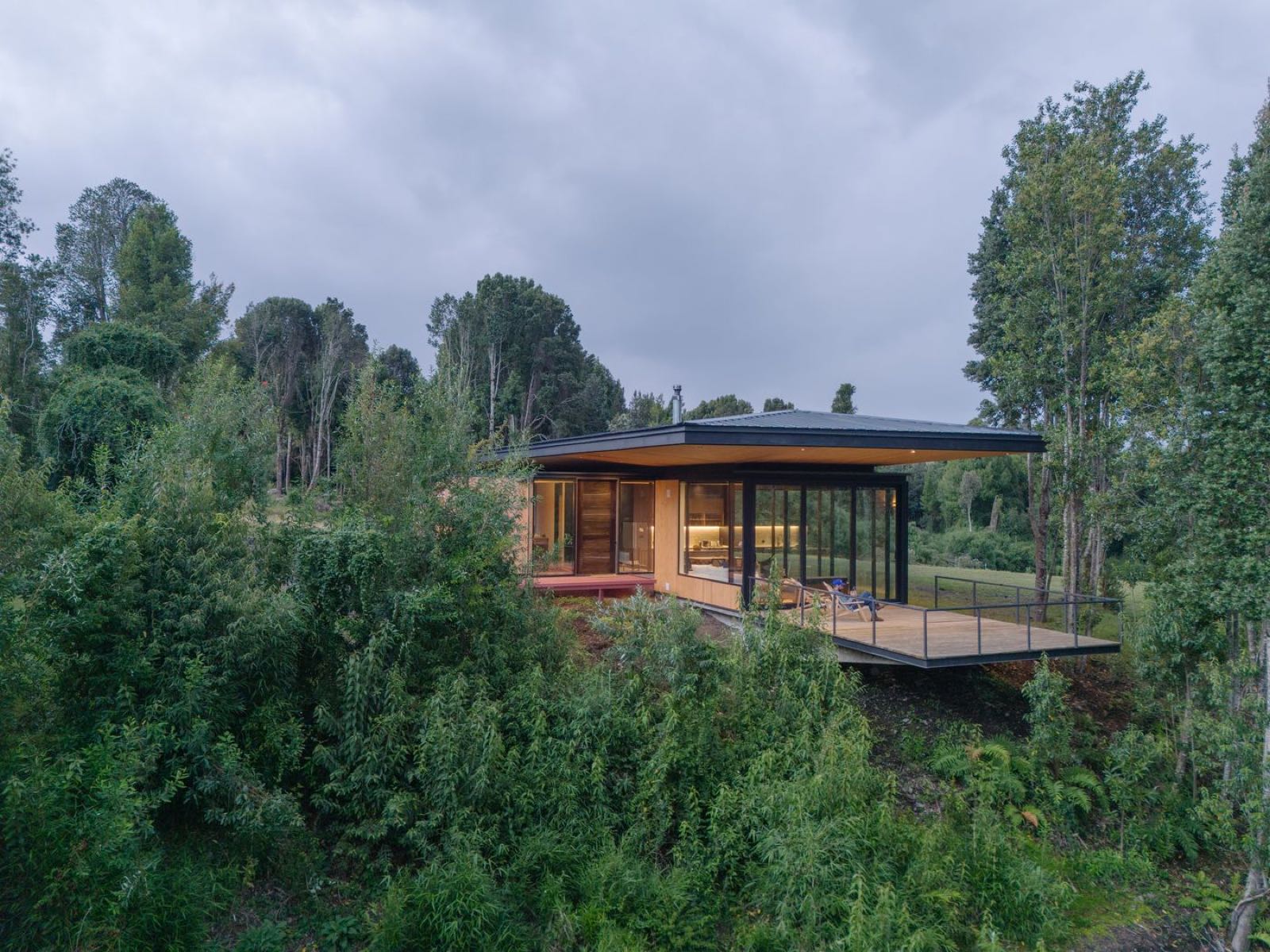 CASA EN ENSENADA, Ensenada, Puerto Varas — obra de Paralelo Transversal, arquitectura en Chile (5)