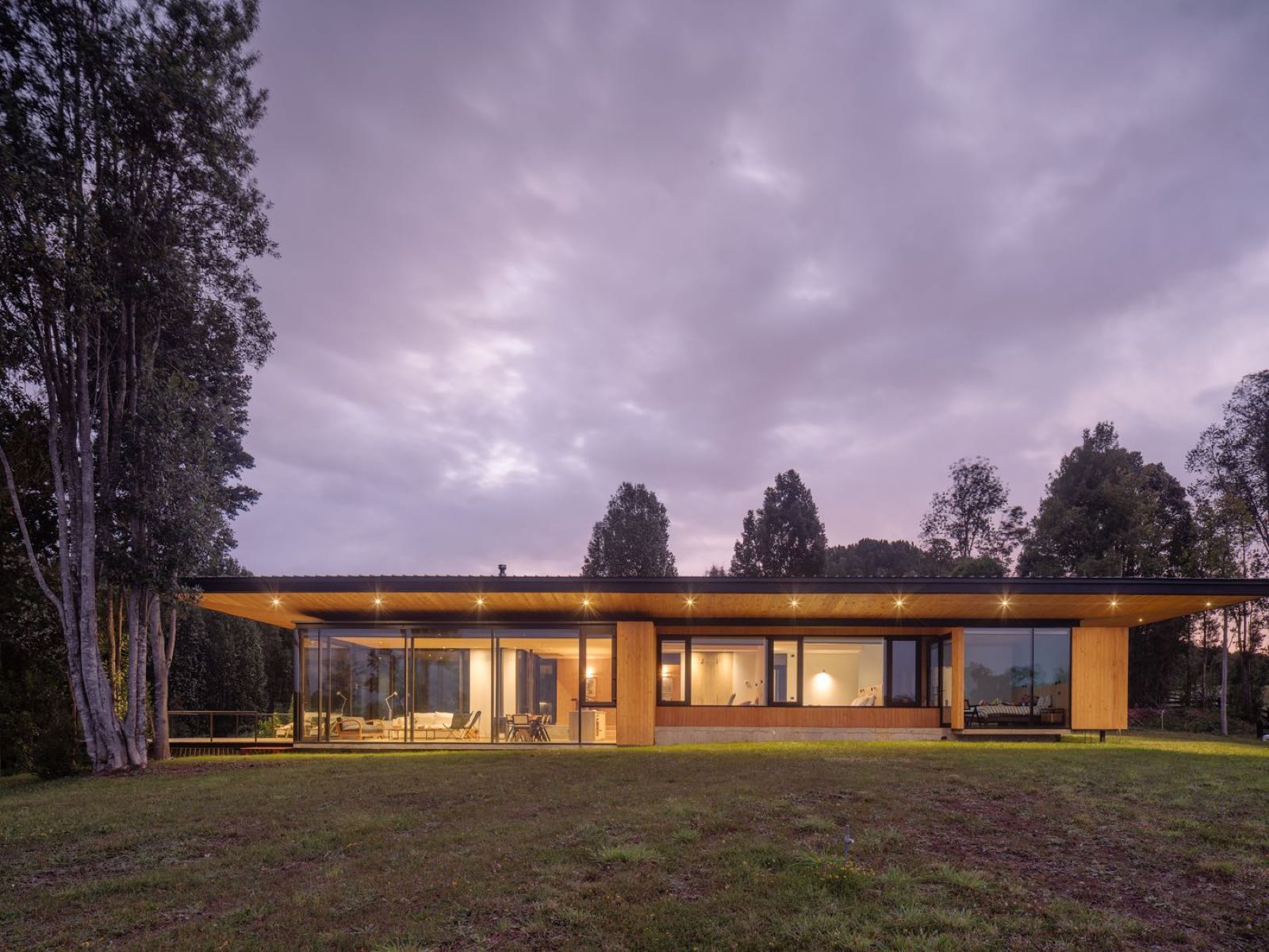 CASA EN ENSENADA, Ensenada, Puerto Varas — obra de Paralelo Transversal, arquitectura en Chile (9)