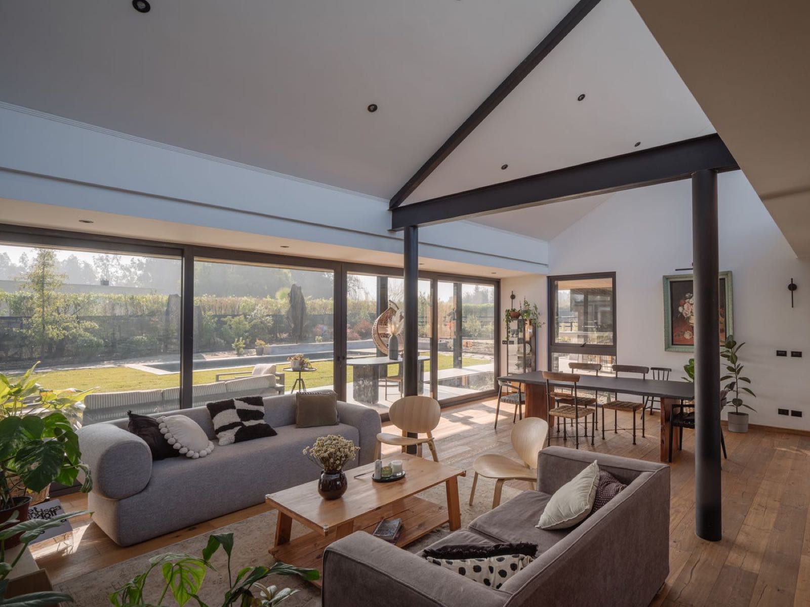 CASA CON LUCARNA, afueras de Santiago — obra de Paralelo Transversal, arquitectura en Chile (9)