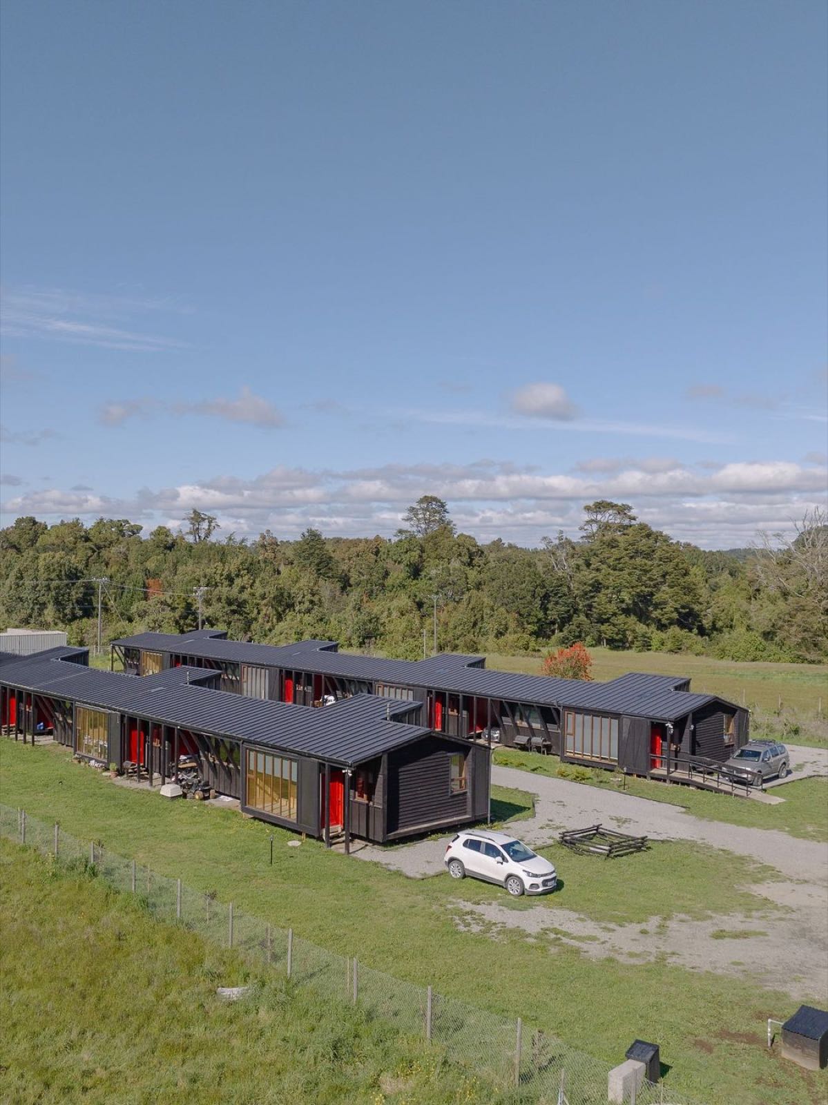 PLAYA HERMOSA, Puerto Varas — obra de Paralelo Transversal, arquitectura en Chile (2)